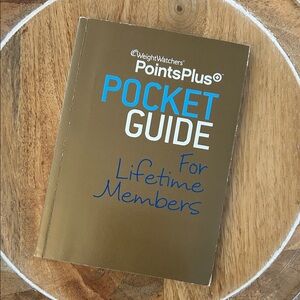 Weight Watchers Gold PointsPlus Guide for lifetime members copyright 2010